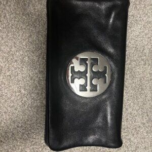 Black Tory Burch Clutch